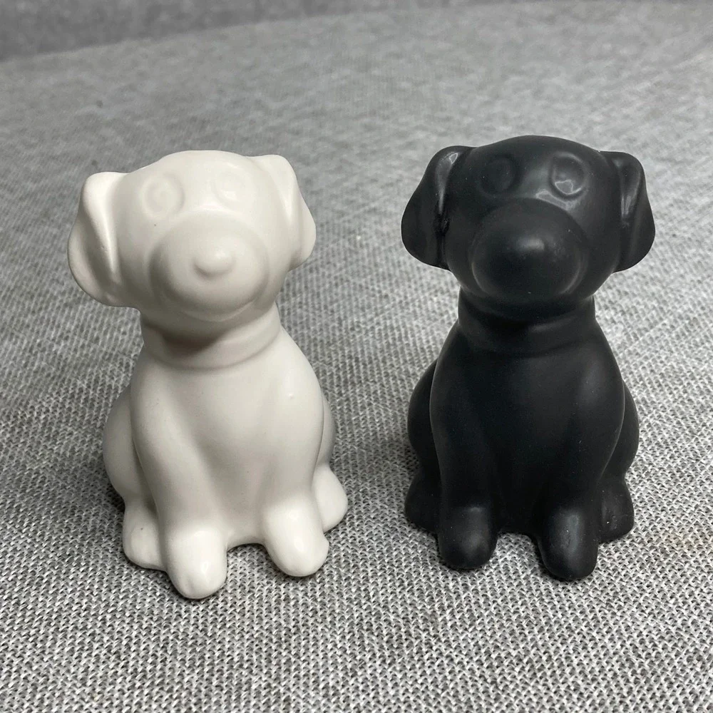 Black White Dog Salt and Pepper Shakers Ceramic Puppy Kitchen‎ Decor